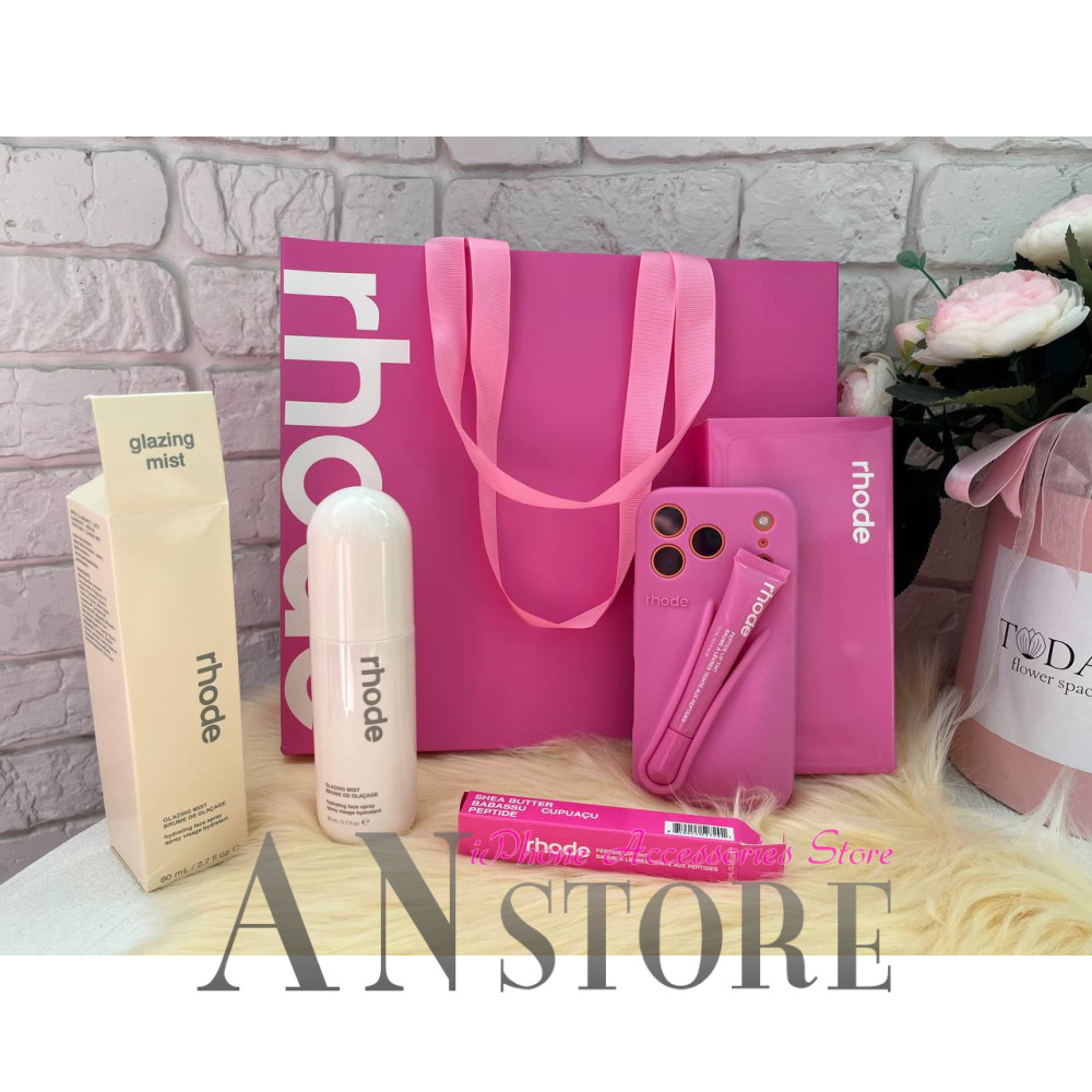 Подарунковий набір RHODE SHORTCAKE Pink з чохлом , блиском ,спрей та фірмовий пакет